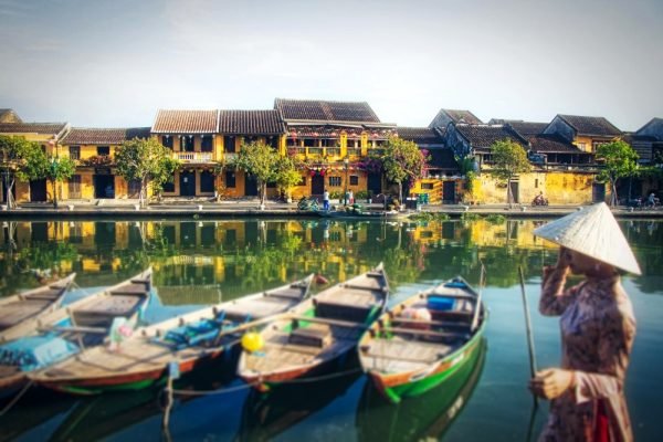 vietnam-discovery-12-day-trip-best-travel-itinerary-hoian
